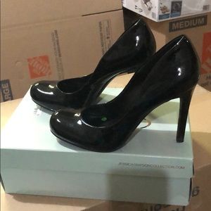 Women’s shoes